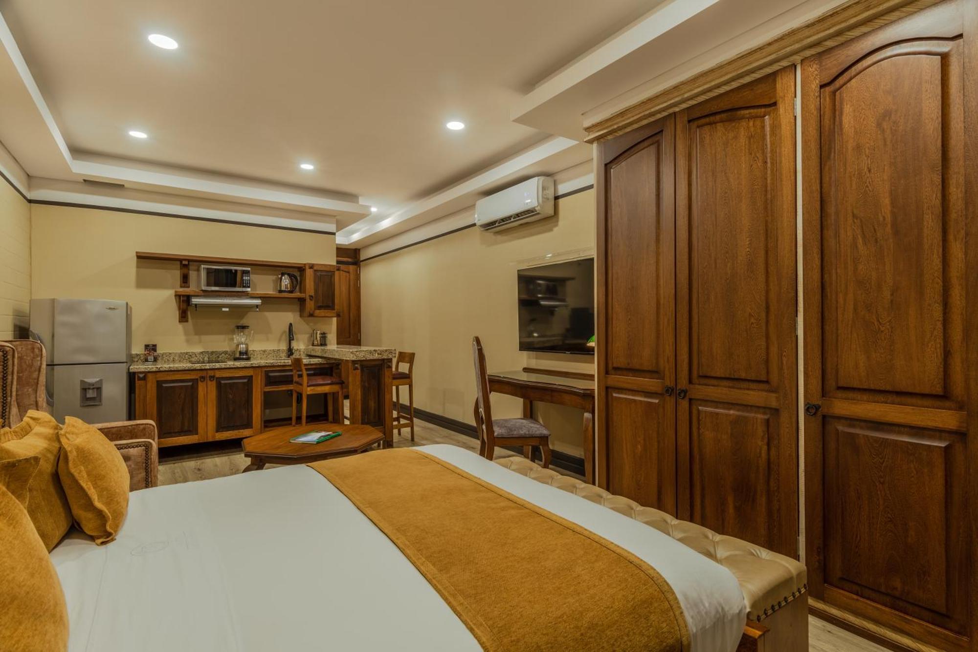 Hotel Du Parc Medellín Esterno foto