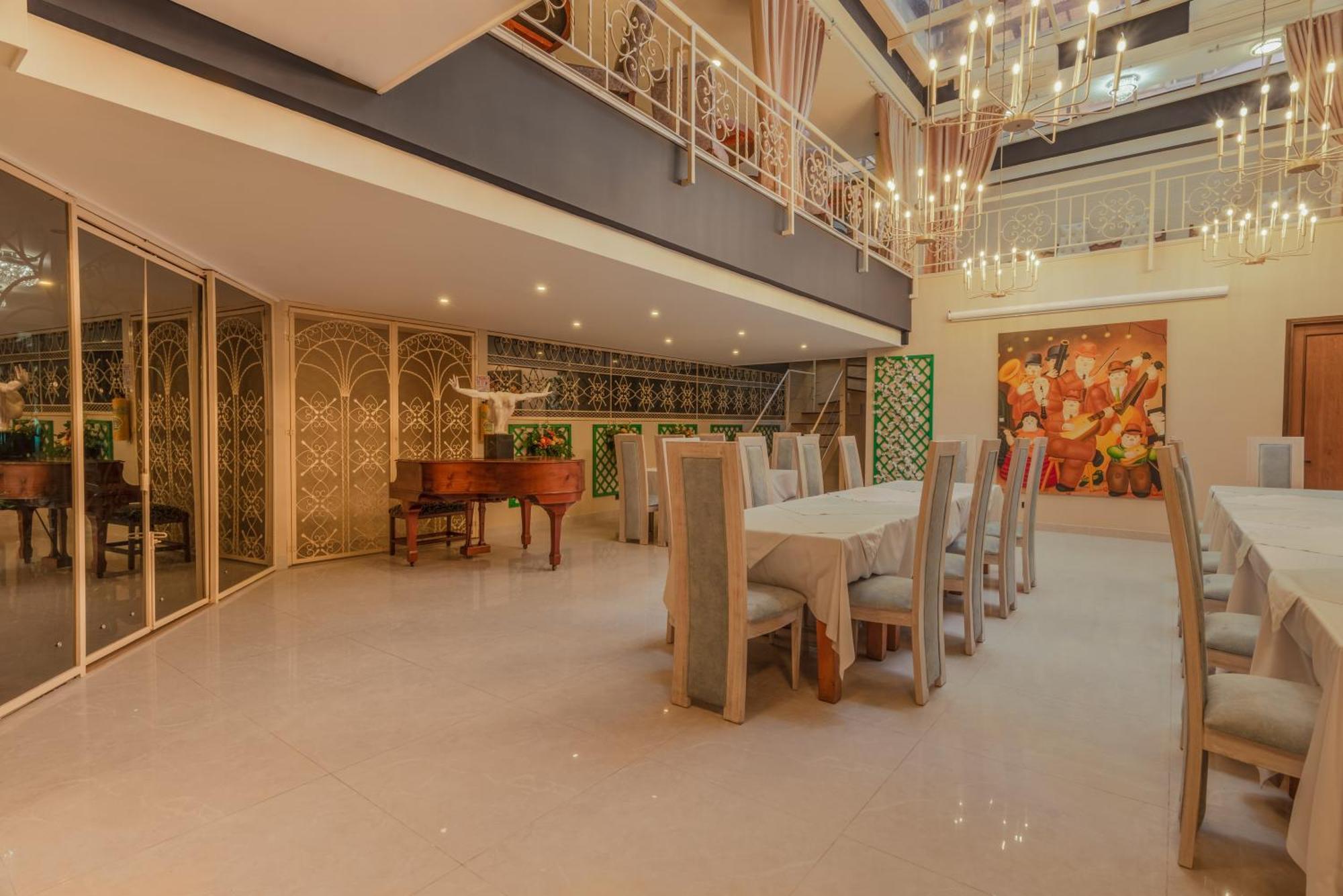 Hotel Du Parc Medellín Esterno foto